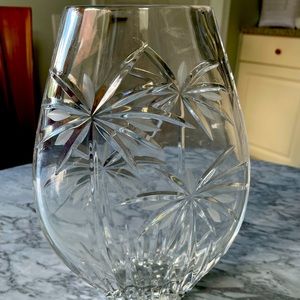 Shannon 24% Lead Crystal Tropica oval vase by Godinger